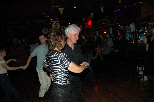 min 2005 12 18 sharkys 164